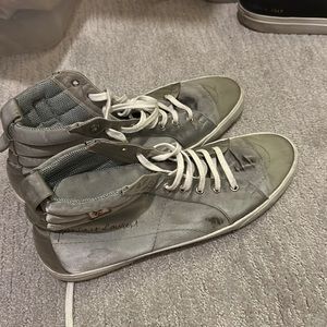 Yves saint laurent metallic silver shoes